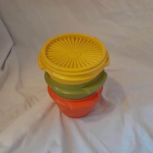 VTG Retro 1970s Tupperware Replacement Bowls: 886-12, 886-14, 886-16 & Lid: 812 - Picture 14 of 15